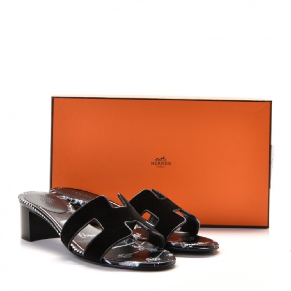 Hermes heels